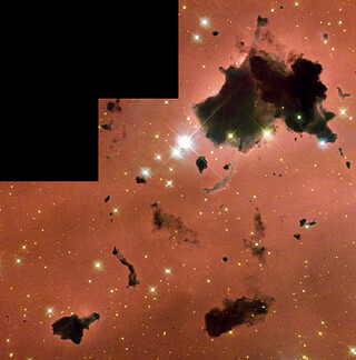 Glóbulos Thackeray no IC 2944