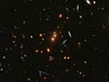 Zoom on distant galaxy cluster